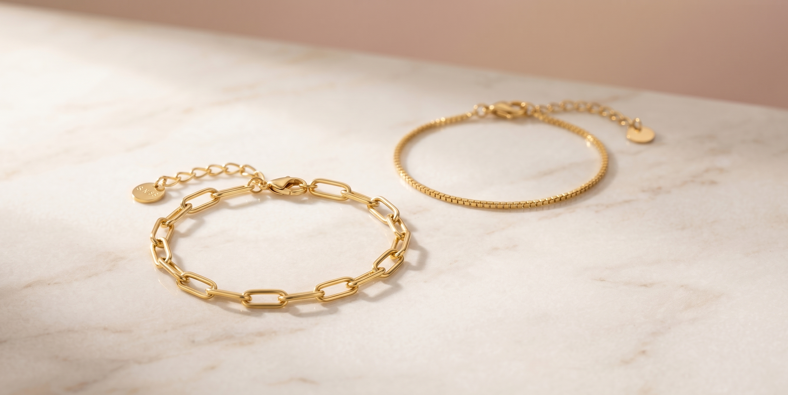 צמידים (Bracelets)